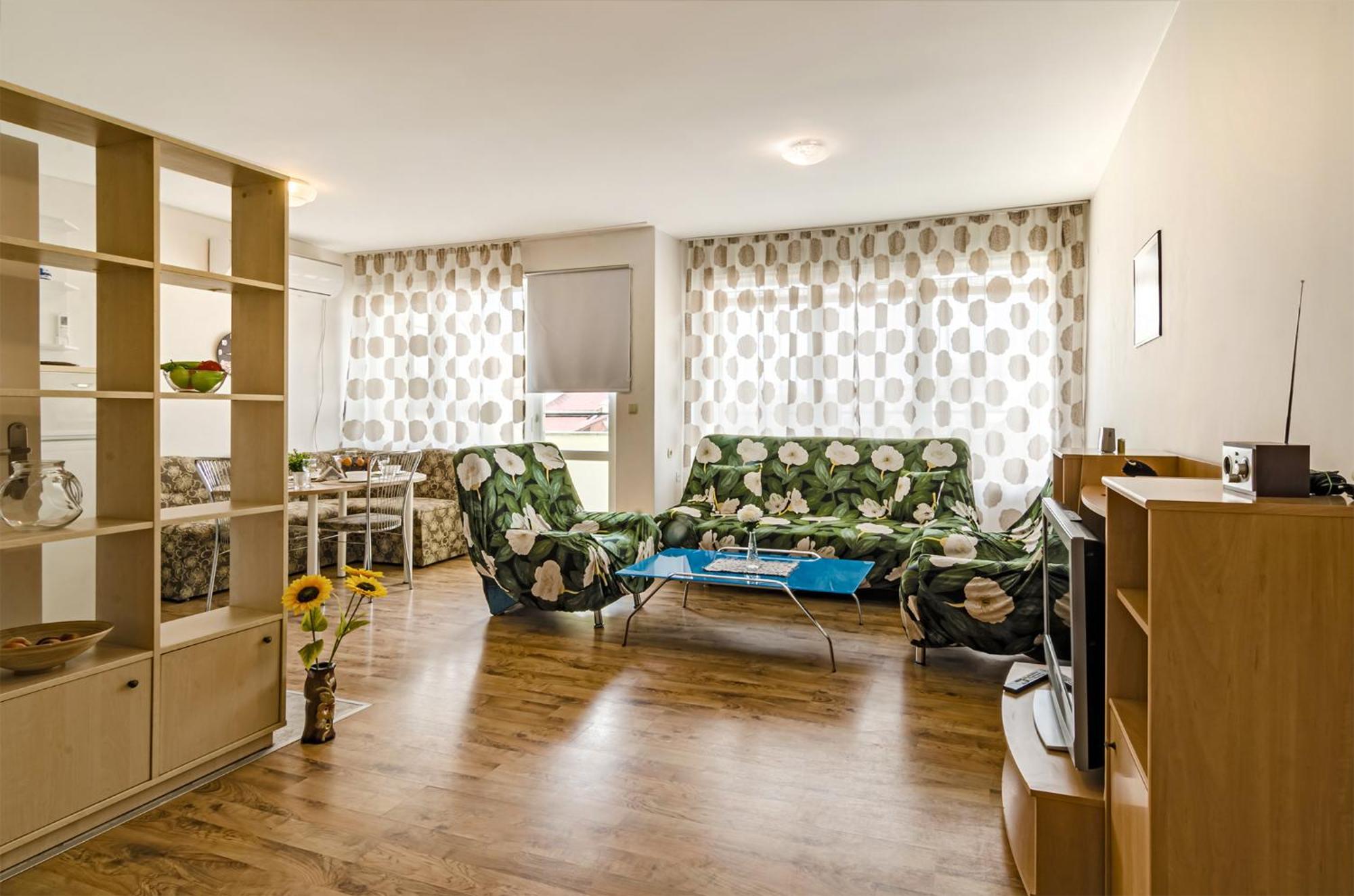 Morska Sirena Apartment ヴァルナ エクステリア 写真